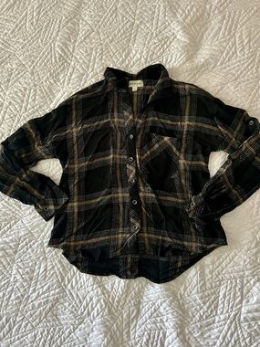 Anthropologie Cloth & Stone Black Plaid Button-Up Shirt with Tan Stripes
